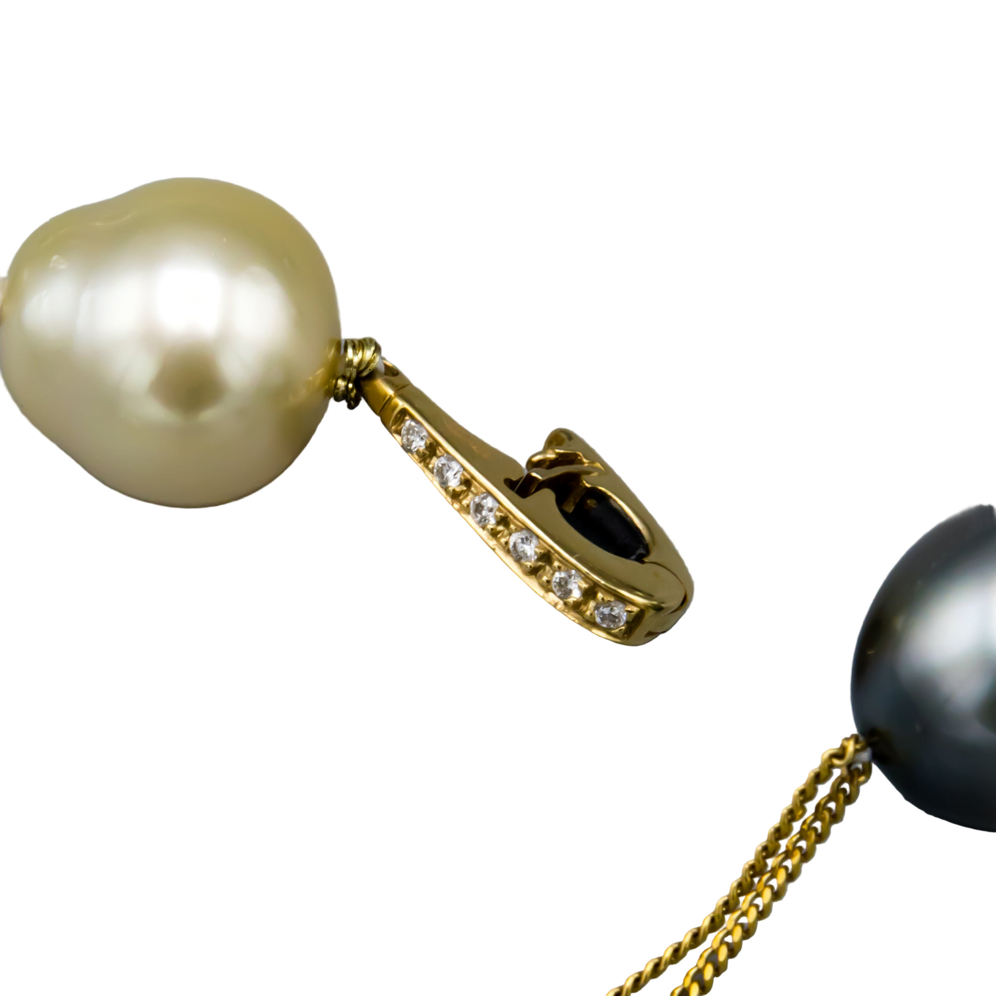 Luxury baroque pearl necklace 11.5-11.8mm Tahitian and golden pearls with gold clasp