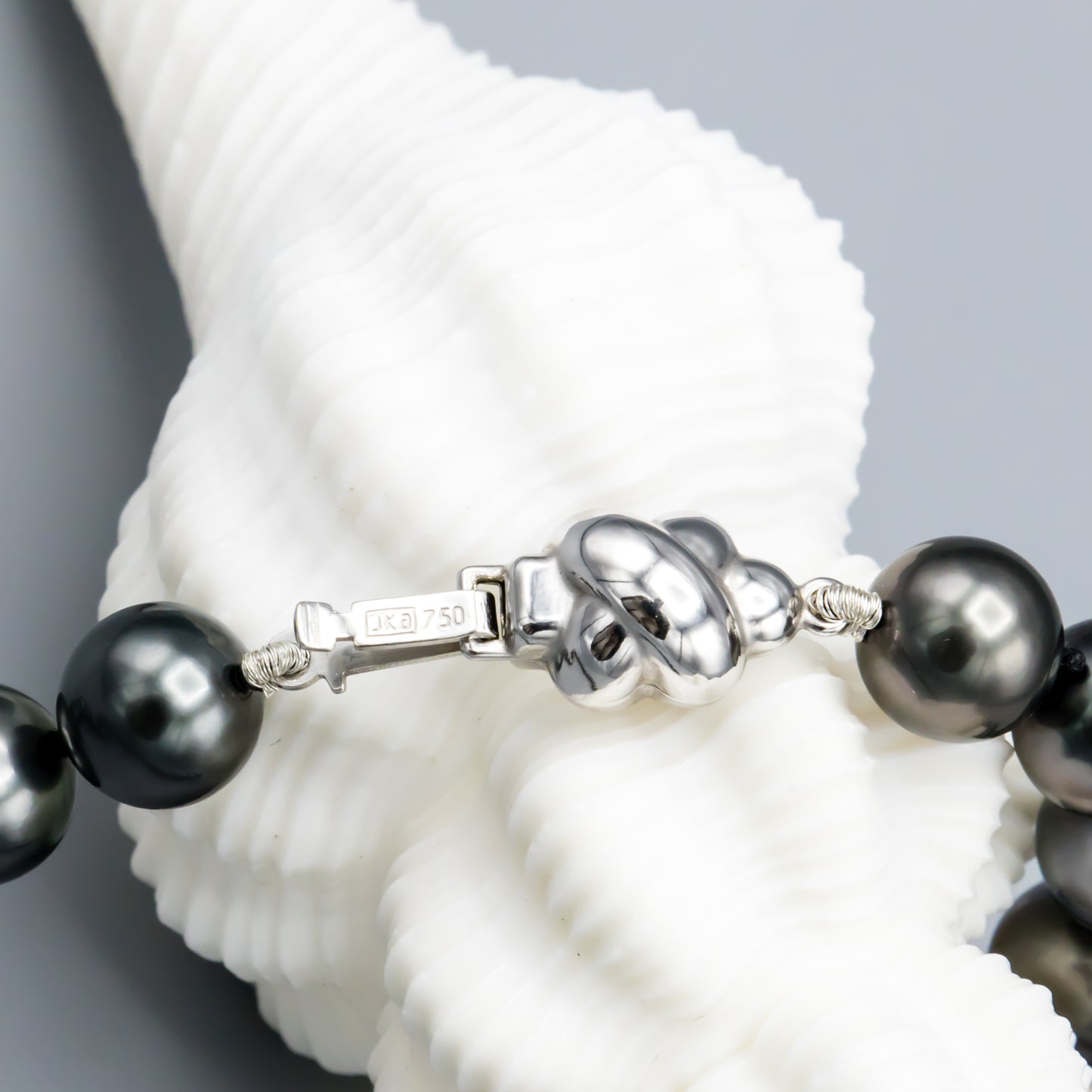 N18inch8-10.5mmTahitian18kwclp