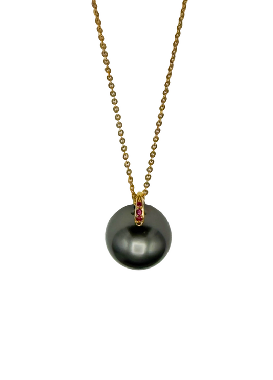 12.5mm Tahitian Pearl Necklace with 18K Gold Ruby Bail – Holly Zhang Pearl Gallery