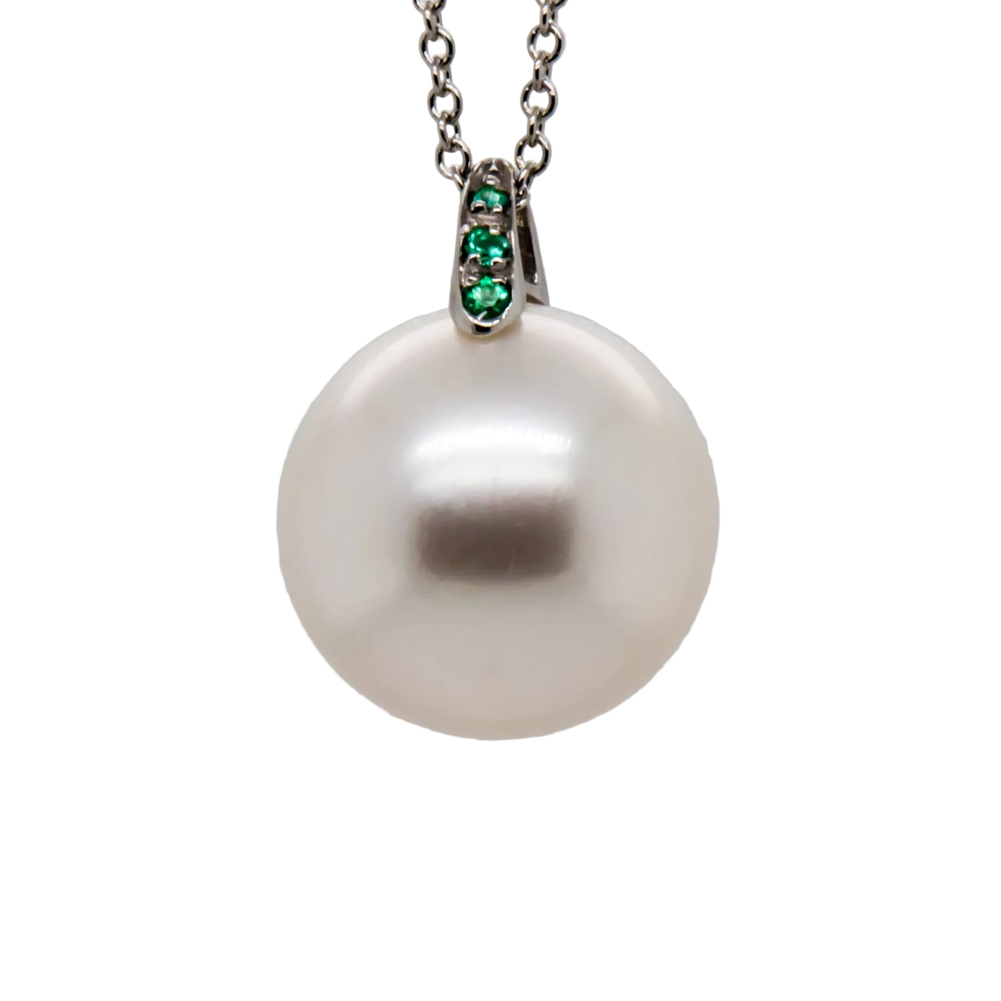 12.2mm White South Sea Pearl & Emerald Pendant Necklace in 18K White Gold — Holly Zhang