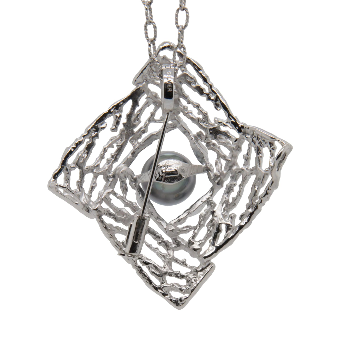 10.6mm Tahitian Pearl Brooch in sterling silver – rear view