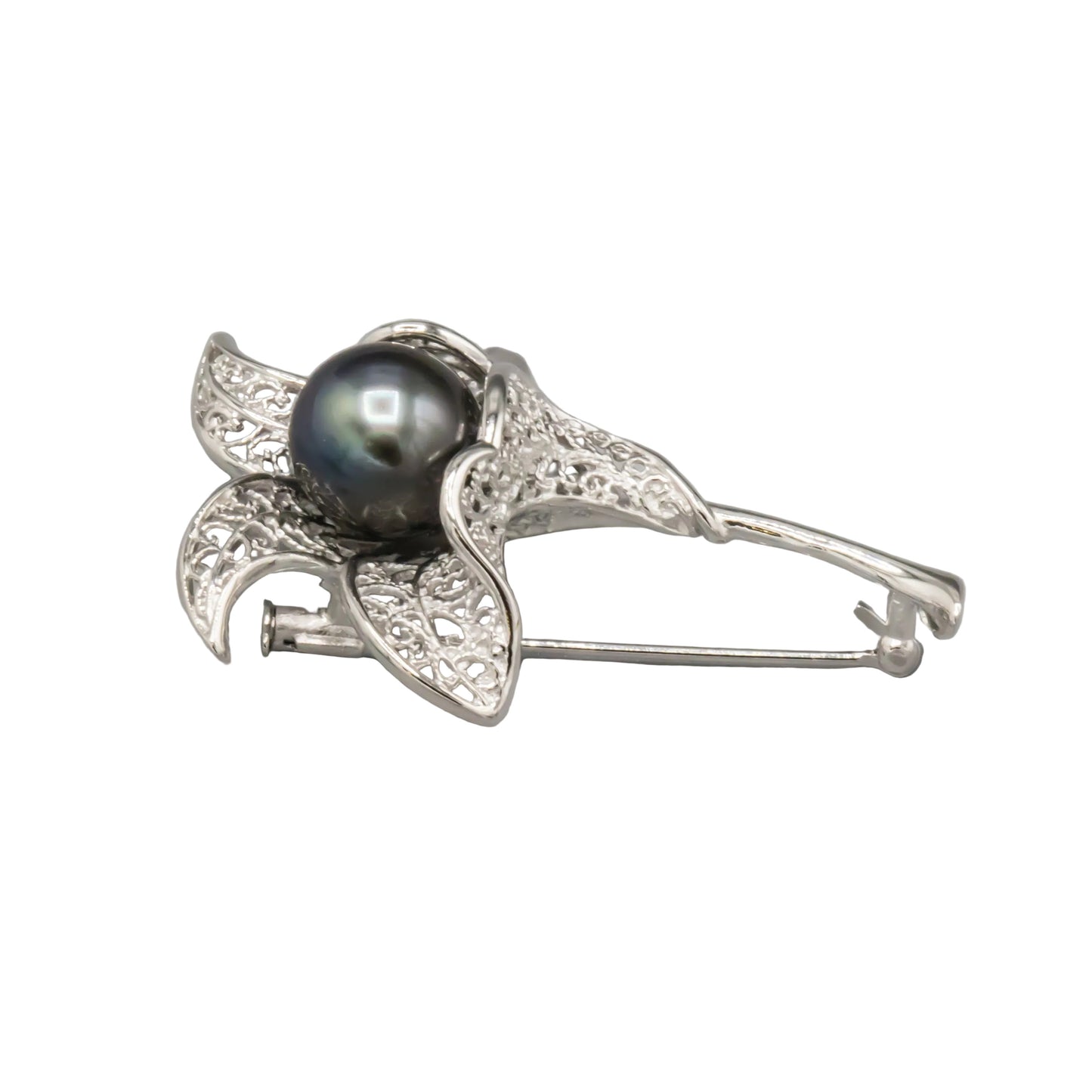 12mm Tahitian cultured pearl pendant brooch, detail of silver setting